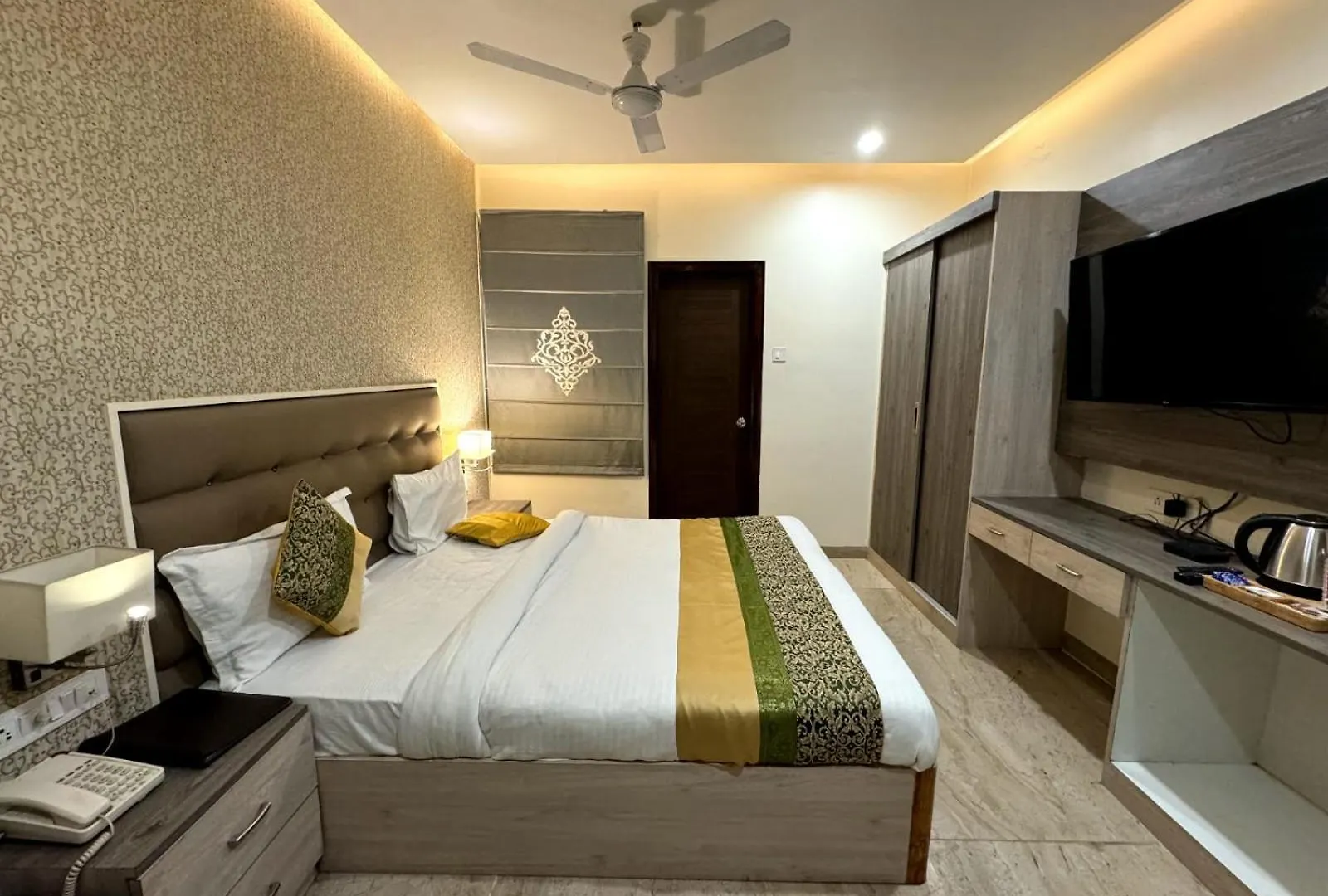 Hotel River Rhythm Assi Ghat Varanasi